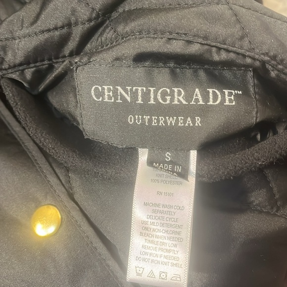 CENTIGRADE  Women’s Outerwear   Jacket Black Zipper Front With Gold Snaps - Picture 5 of 7